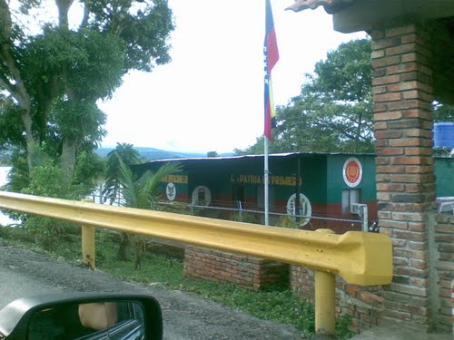 Puesto Punta de Piedra en la carretera del llano